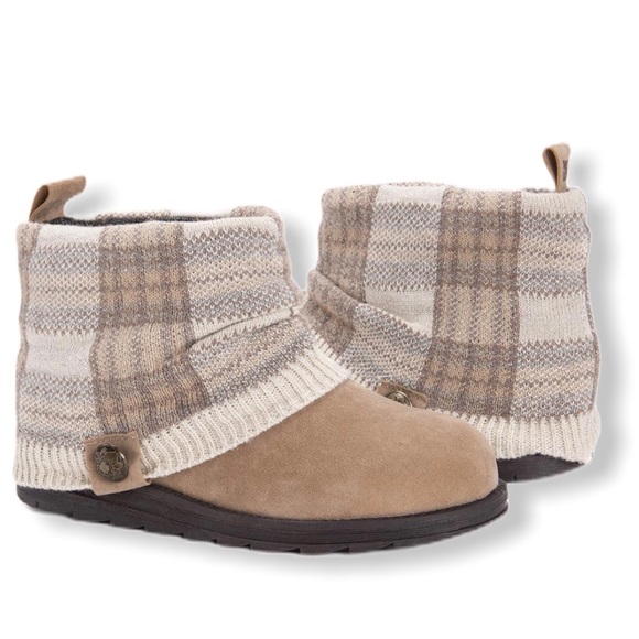 Muk Luks Shoes - MUK LUKS NEW Beige Patti Ankle Boots